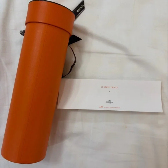 Hermes Maxi Twilly Scarf + Tying Cards - Bees & Orange Polka Dots - Picture 8 of 15